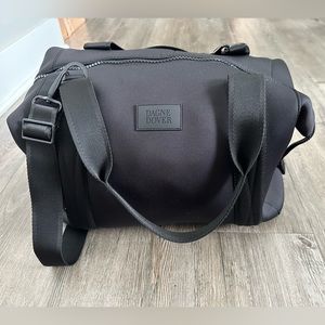 Dagne Dover Landon Carryall Tote size Large in Black Onyx, EUC